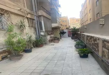 Apartments For sale - 2 rooms - floor 1