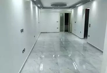 شقق للبيع - 3 غرف - بالدور 8