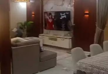 شقق للبيع - 4 غرف - بالدور 4