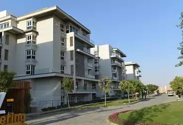 Apartments For sale - 4 rooms - floor 5