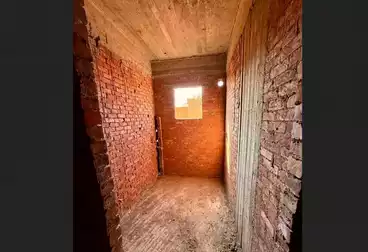 شقق للبيع - 3 غرف - بالدور 4