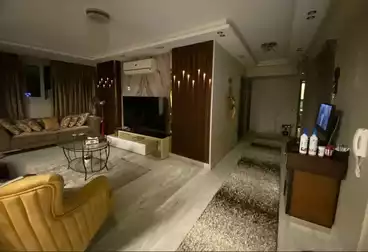 دور كامل للبيع - 4 غرف - بالدور 6