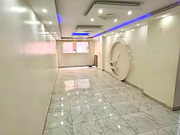 شقق للإيجار - 3 غرف - بالدور 8