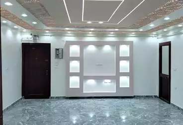 Apartments For rent - 3 rooms - floor 8