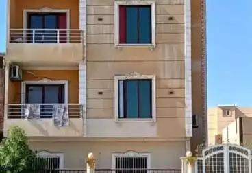 House / Home For sale - 3 rooms