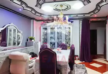 House / Home For sale - 3 rooms