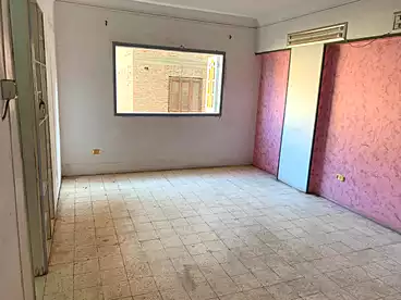 Apartments For rent - 3 rooms - floor 5