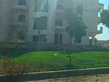 عمارات للبيع - 40 غرف - بالدور 5