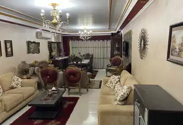 عقارات للبيع - 3 غرف - بالدور 7