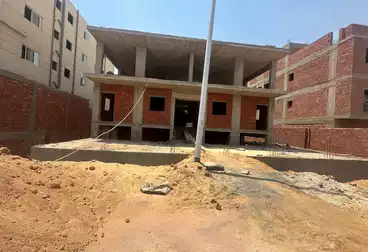Apartments For sale - 4 rooms - floor 1