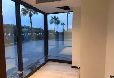 Administrative Building For sale - 6 rooms