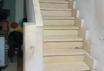 منزل / بيت للبيع - 2 غرف