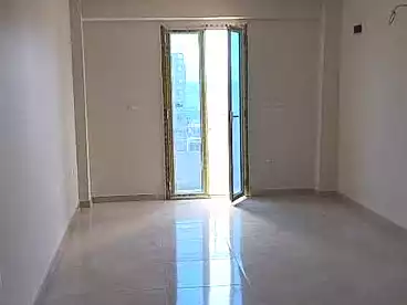 عقارات للبيع - 2 غرف - بالدور 10