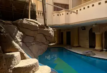 Villas For sale - 6 rooms