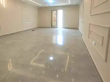 Apartments For sale - 3 rooms - floor 1