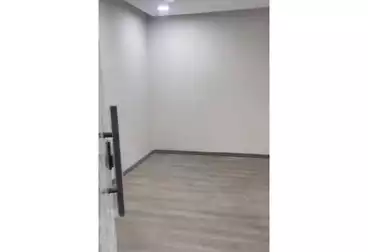 undefined undefined - 2 rooms - floor 1