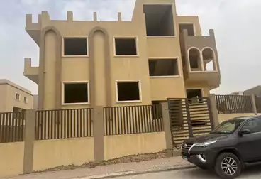 Villas For sale - 8 rooms