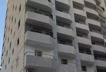 Apartments For sale - 3 rooms - floor 1