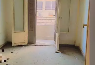 Apartments For sale - 3 rooms - floor 5