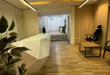 Administrative For rent - 4 rooms - floor 6