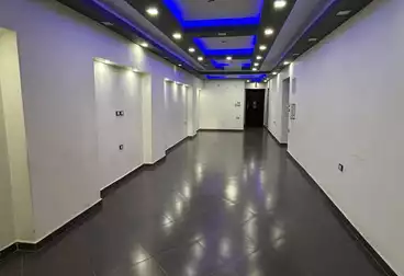 Apartments For sale - 3 rooms - floor 1