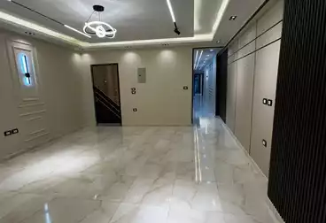 Apartments For sale - 3 rooms - floor 9