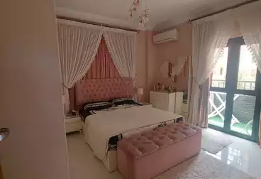Apartments For sale - 3 rooms - floor 1
