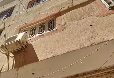Building For sale - 3 rooms