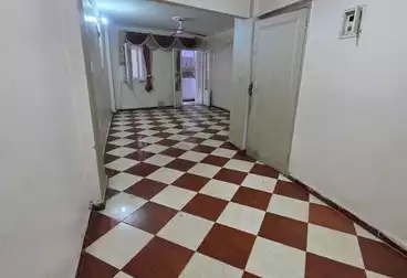 Apartments For sale - 2 rooms - floor 1