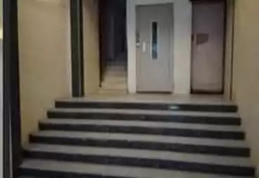 Apartments For sale - 2 rooms - floor 9