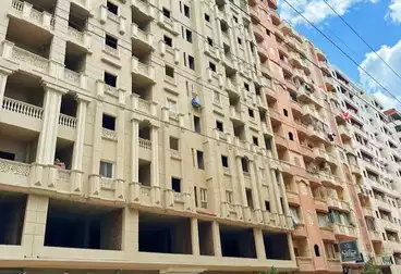 Apartments For sale - 3 rooms - floor 10
