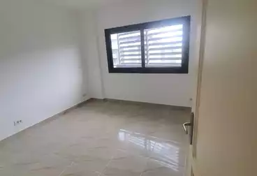 شقق للبيع - 3 غرف - بالدور 4