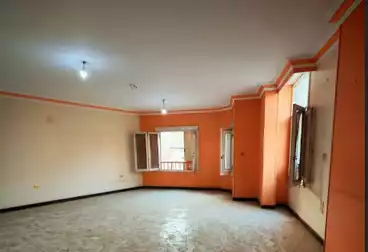 Full Floor For sale - 3 rooms - floor 5