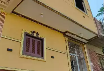 Building For sale - 3 rooms
