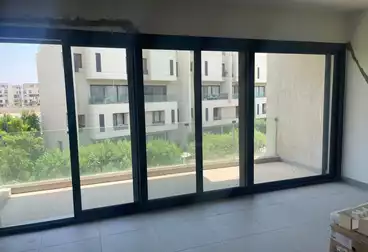 Apartments For sale - 4 rooms - floor 3