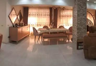 Apartments For sale - 3 rooms - floor 5