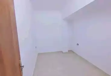 undefined undefined - 2 rooms - floor 2