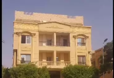 Apartments For sale - 3 rooms - floor 2