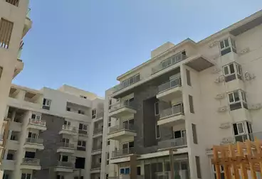 Apartment with Garden For sale - 3 rooms - floor 0