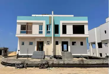 Villas For sale - 5 rooms