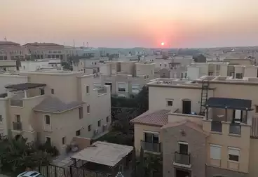 شقق للبيع - 4 غرف - بالدور 4