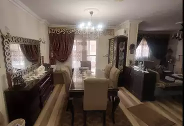 شقق للبيع - 3 غرف - بالدور 7