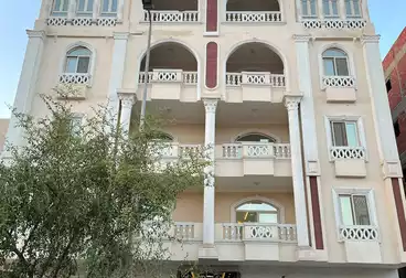 شقق للبيع - 3 غرف - بالدور 2