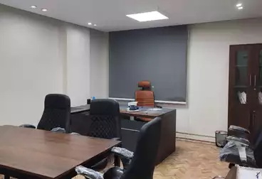 عقارات للإيجار - 14 غرف - بالدور 1