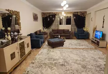 شقق للبيع - 3 غرف - بالدور 11