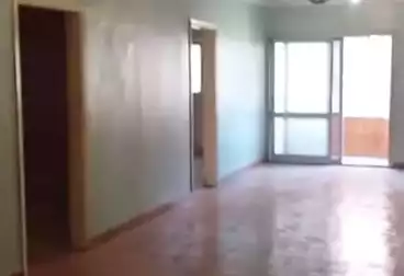 Apartments For rent - 3 rooms - floor 5