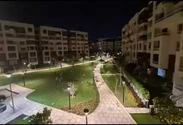 شقق للبيع - 4 غرف - بالدور 2