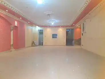 شقق للبيع - 3 غرف - بالدور 1
