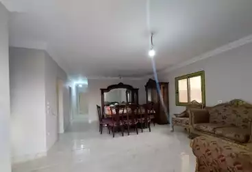 Apartments For sale - 3 rooms - floor 1