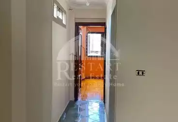 شقق للبيع - 2 غرف - بالدور 11